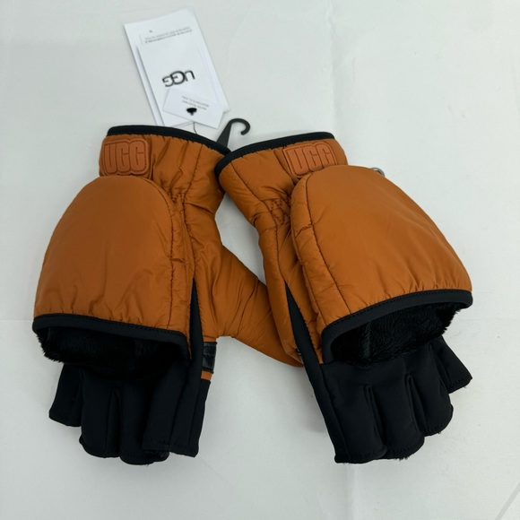 UGG Other - UGG Men's Water-Resistant Recycled Nylon Flip Mitten Glove Fox Fur  Lined S/M